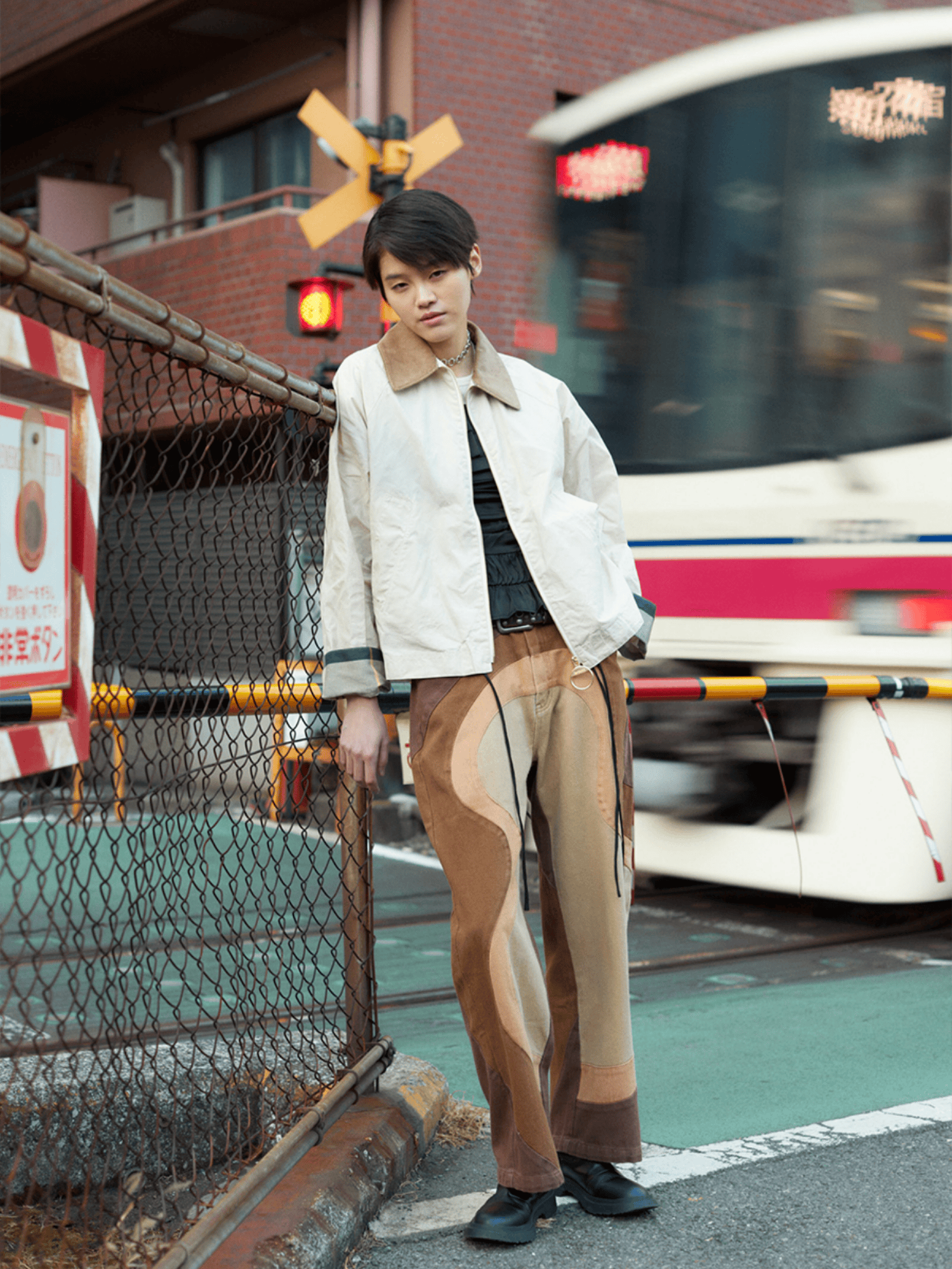 軽やかなムードに衣替え。春もバブアーと一緒に。Barbour meets