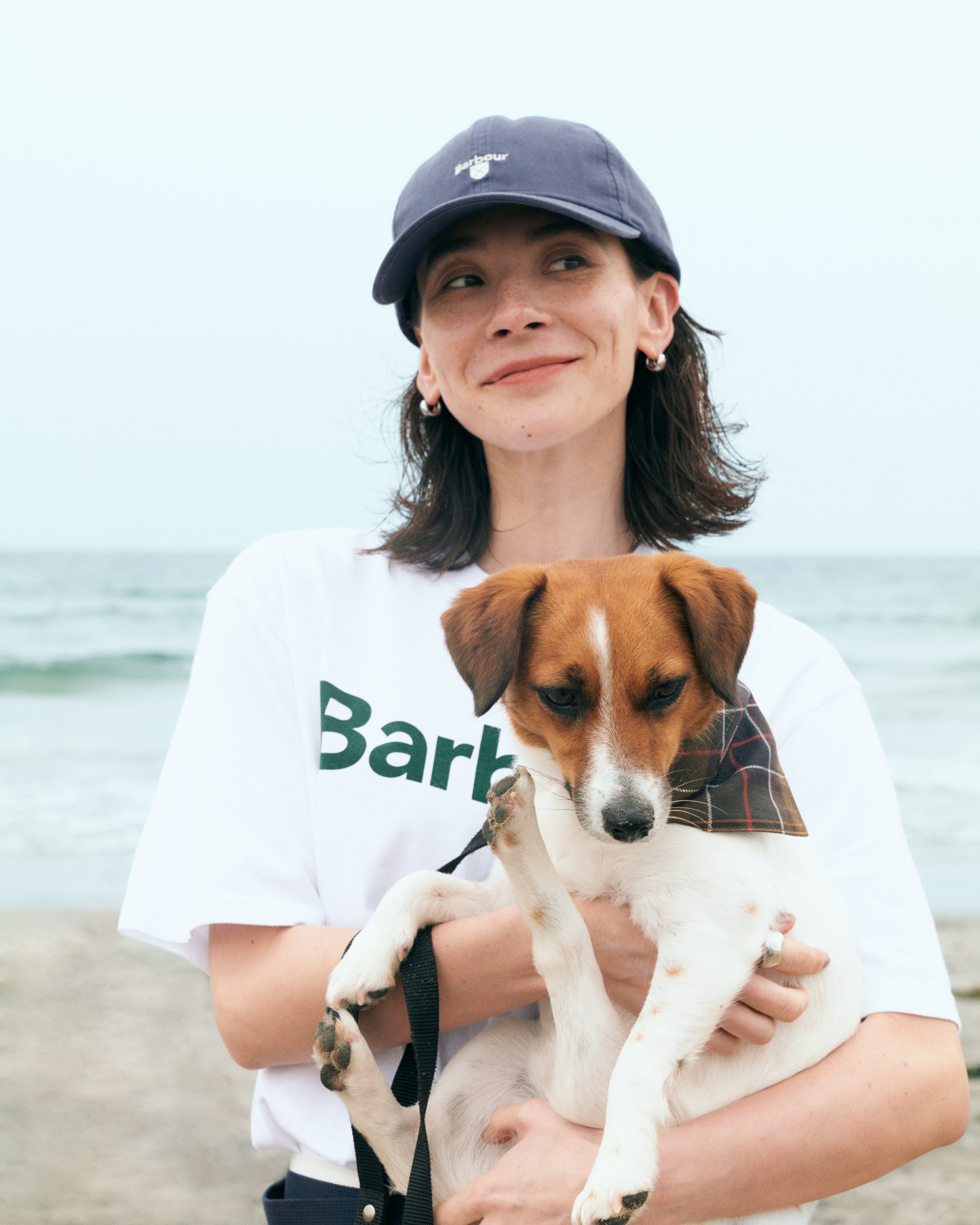 《バブアー》のTシャツを着て、どこへ行く？ ～鎌倉 × エモン 美由貴～