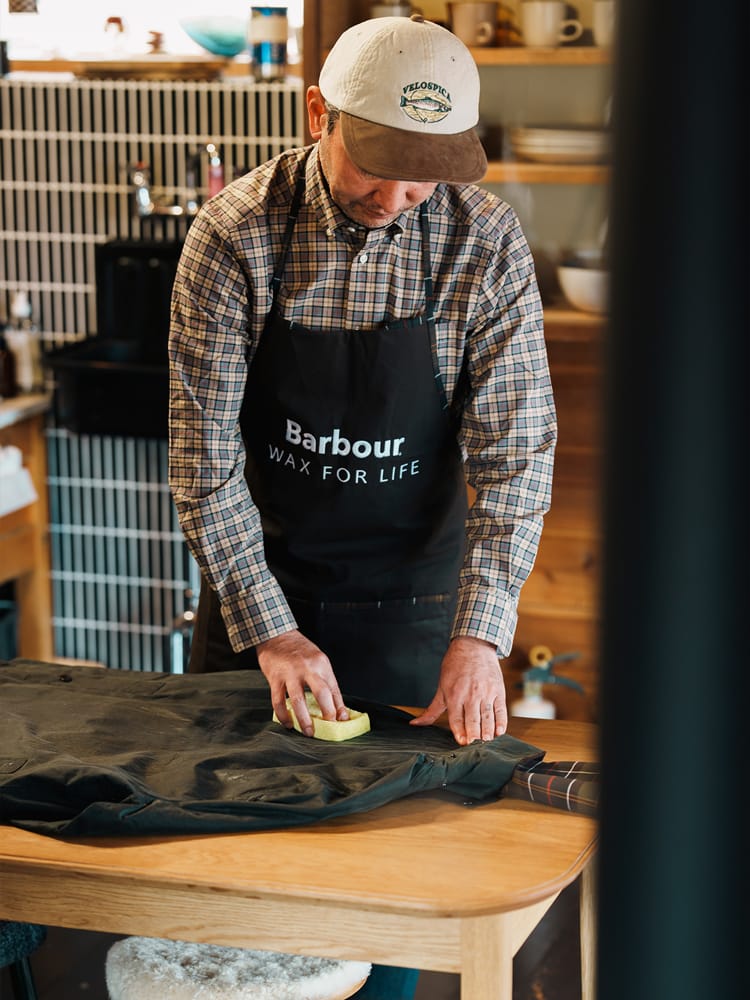 ステップ４　ワックスの塗り方①